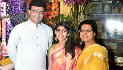 Meet Dona Ganguly, the wife of former Indian cricketer Sourav Ganguly. Learn about their careers, love story, daughter Sana, and more