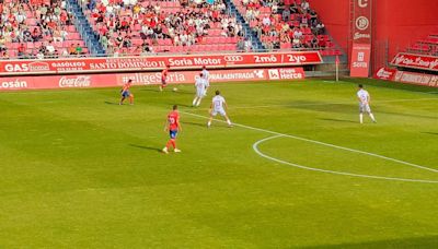 Victoria agónica del Numancia ante el Yeclano Deportivo en la ida de la final de ascenso