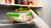 Arroz cocido: ¿cuántas veces se puede recalentar y por qué no debemos guardarlo en la puerta de la heladera?