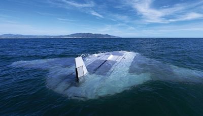 海底幽靈現身！美國「鬼蝠魟」無人潛艇完成測試 - 自由軍武頻道