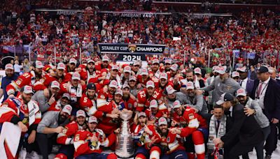 Florida Panthers holding Stanley Cup parade in Fort Lauderdale along A1A Sunday