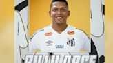 Santos anuncia a contratação do atacante Billy Arce