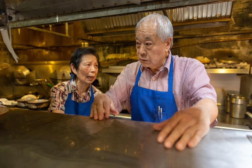 The last days of California's oldest Chinese restaurant: From anonymity to history