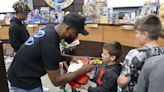 Dolphins' Raheem Mostert returns to NSB hometown with truckload of Christmas toys