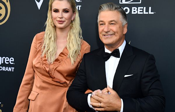 Alec Baldwin & Daughter Ireland Joke About His Undecided Grandpa Name: 'It's a Working Title'