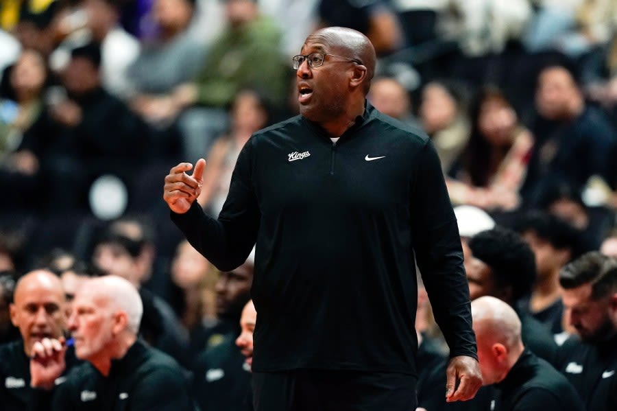 Sacramento Kings coach Mike Brown among guest speakers for UC Davis graduations