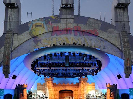 Hollywood Bowl Cancels Sunday Night’s Vance Joy Concert Due to a Power Outage