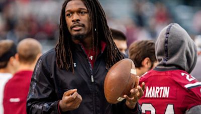 Jadeveon Clowney explains why he's choosing to sign with Panthers