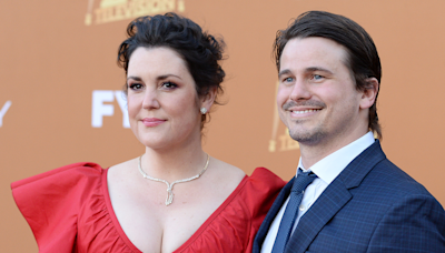 Jason Ritter’s 'Confusing' Proposal to Melanie Lynskey Is So Funny It’s Almost Movie-Worthy