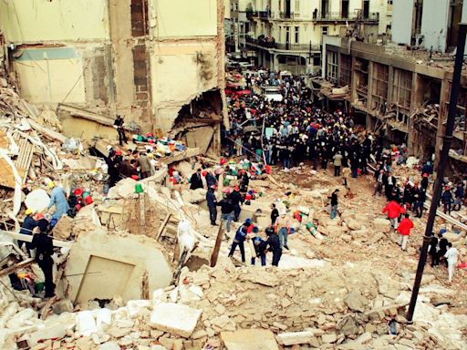 Argentina: se cumplen 30 años del atentado contra mutual judía que dejó 85 muertos