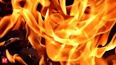 Fire breaks out in store of Safdarjung Hospital emergency building