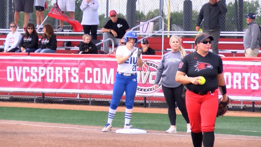 EIU softball splits games at OVC tournament