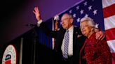 US Sen. Chuck Grassley, 89, recovering from hip surgery after fracture