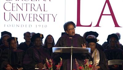 AG Loretta Lynch to NC law school grads: Diversity is our greatest strength.