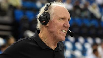 Hall of Famer Bill Walton, one of basketball’s most eccentric characters, dies at 71 | Honolulu Star-Advertiser