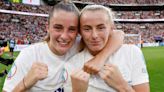 Ganaron la Eurocopa femenina, pero lo que ganan no se compara con los hombres