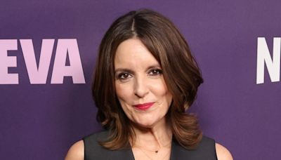 Tina Fey’s Daughter Alice’s Super-Rare Appearance Has Fans Seeing Double