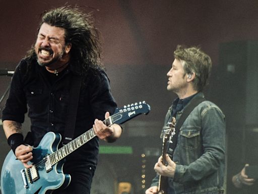 Foo Fighters forced into 'indefinite hiatus' after Dave Grohl’s affair and love child scandal: Report