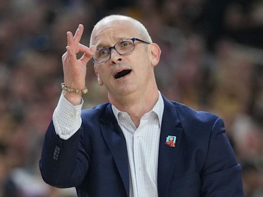 Dan Hurley is reportedly 50-50 on whether to join Lakers