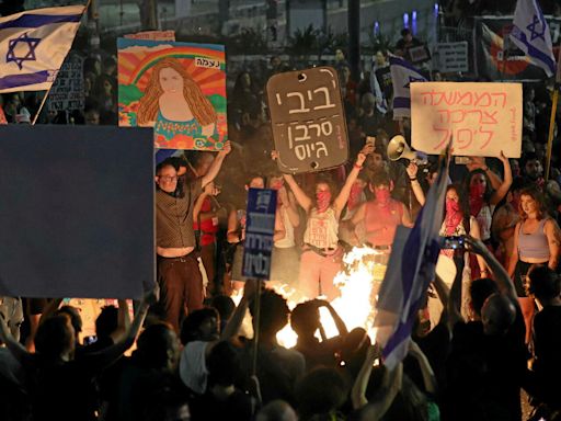 Israël : des milliers d'Israéliens dans la rue pour réclamer un cessez-le-feu