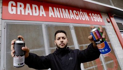 El Molinón se prepara para ser un infierno (y la Grada de Animación se deja el alma en ello): 'No podemos decir mucho, pero habrá un gran colorido'