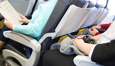 Flight attendant shares whether you can be asked not to recline your seat on a flight