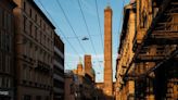 Bolonia busca ayuda en Pisa para que evitar que se derrumbe su propia torre inclinada