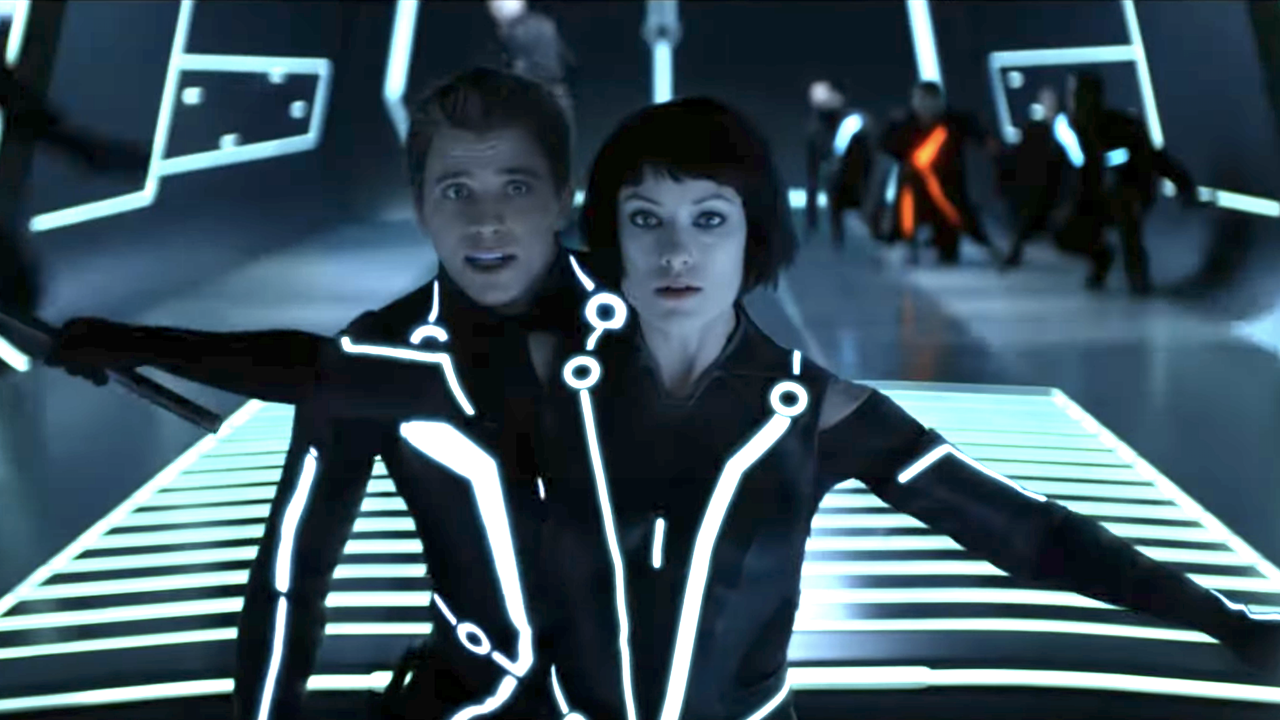 Tron: Ares Is Apparently Bringing Back A Huge Legacy Cast Member, And I Think This Means Something Pretty Big