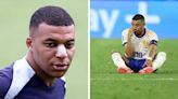 Sin máscara, Mbappé aparece con una venda en la nariz en un entrenamiento de Francia