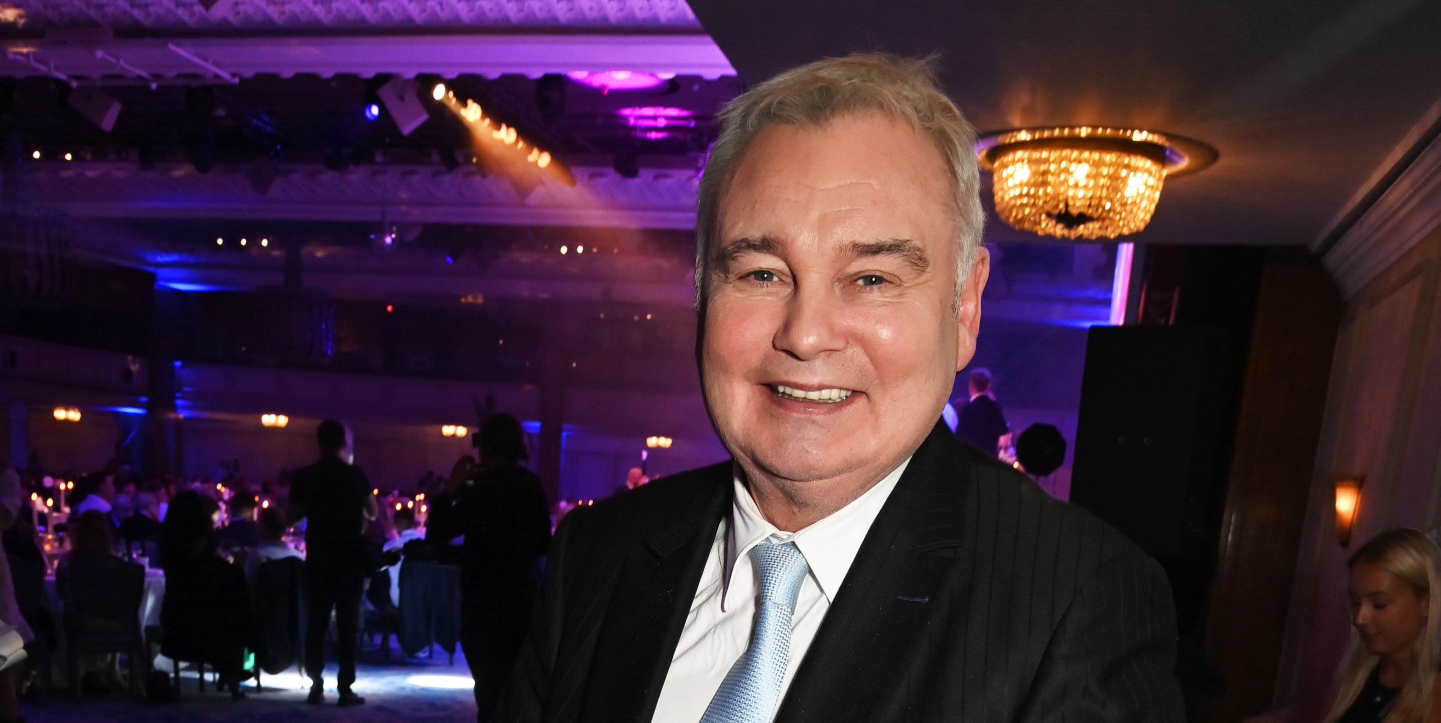 ﻿Eamonn Holmes offers health update in poignant post