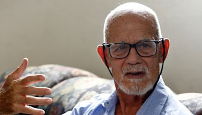 "Ahora tengo una visión más poética de la vida", dice el escritor cubano Pedro Juan Gutiérrez