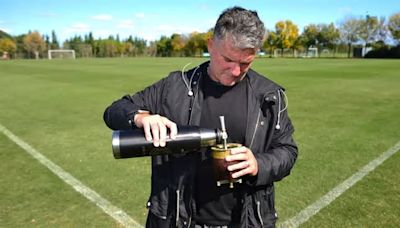 El mate de Artime: a quién le ceba en el predio de Belgrano y cuánto hace que no juega al fútbol