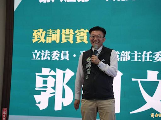 民進黨南市黨部執評委改選 林俊憲團隊葉群英當選評委召集人