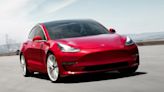 Tesla realiza recall para 1,8 milhão de veículos por erro bizarro no capô
