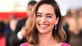 Emilia Clarke dice que es un milagro que aún pueda hablar tras sobrevivir a dos aneurismas cerebrales