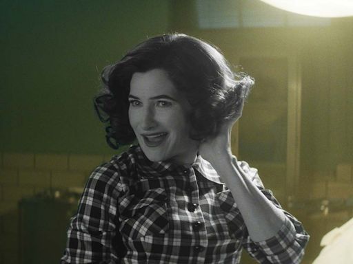 Kathryn Hahn, Aubrey Plaza Conjure Up Chaos in Marvel’s ‘Agatha All Along’ Trailer