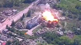 首度！俄軍FAB-3000滑翔炸彈轟烏克蘭 爆炸畫面曝光