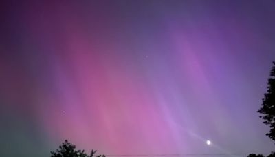 Northern Lights put on a spectacular show for Northeast Ohio