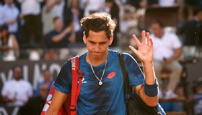 Alejandro Tabilo deja ir un increíble partido y se despide de Roland Garros ante el 104 del mundo - La Tercera