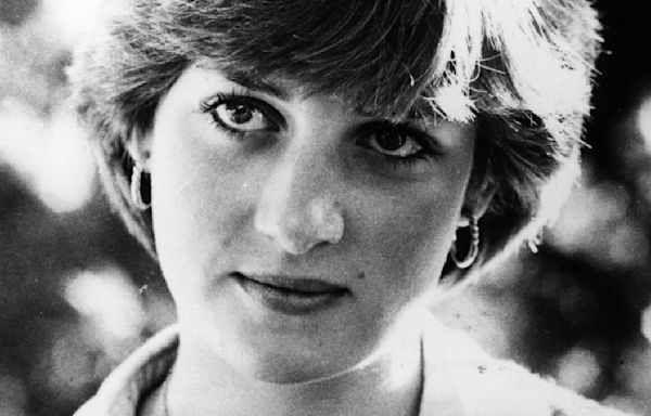 Lady Diana Spencer Made This Telling Change to Her Wedding Vows to Prince Charles After Discovering He Was Still...