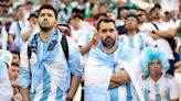 Los hinchas en Argentina vs. Arabia Saudita, en vivo: la previa, la llegada al estadio y el minuto a minuto