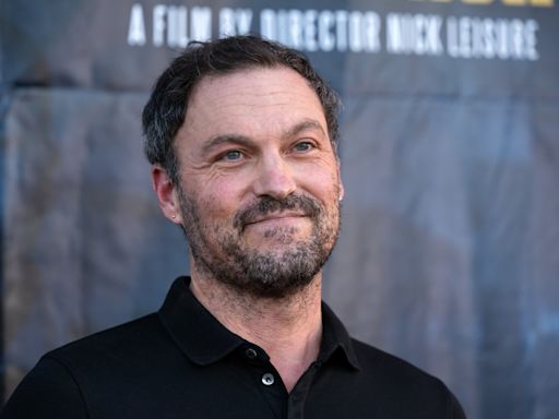 Fans Praise Brian Austin Green's 'Beautiful Family' in Rare Photo With All 5 Children