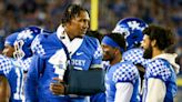 Kentucky football linebacker J.J. Weaver unlikely to be back for Ole Miss game