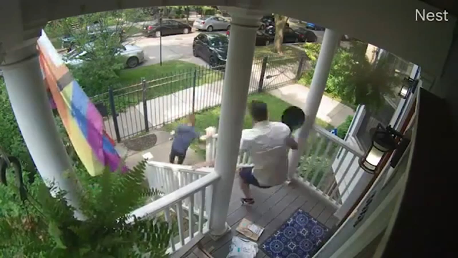 Logan Square homeowner hits would-be burglar with frying pan: VIDEO