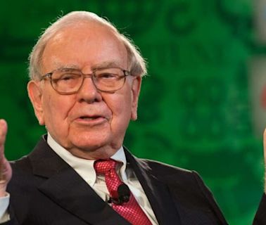 Buffett Believes The Greatest Investment Moves Are Met With Yawns - How Index Funds Really Can Build Wealth