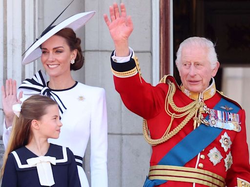 Kate Middleton and King Charles Received 27,000 Messages of Well-Wishes amid Their Cancer Diagnoses