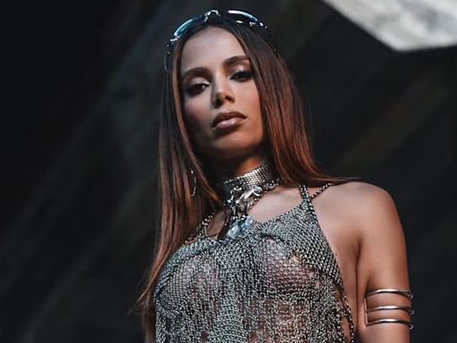 Anitta rebate fã que comparou seu sucesso ao de Jesus Cristo