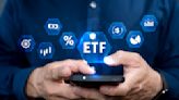 存金融股跟存ETF哪個好？過去3年 熱門的金融股、ETF 誰賺比較多？
