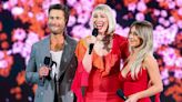 “Anyone But You” Stars Sydney Sweeney and Glen Powell Sing with Natasha Bedingfield at People's Choice Awards