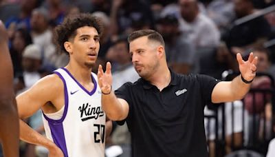 Kings coach Mike Brown speaks on his contract, Malik Monk’s free agency and staff changes